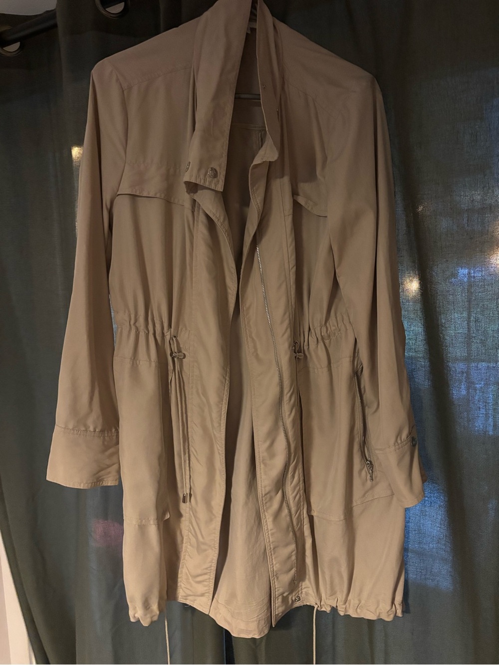 Max Cocos Women’s Beige Drawstring Waist Trench Coat size M - Picture 3 of 8